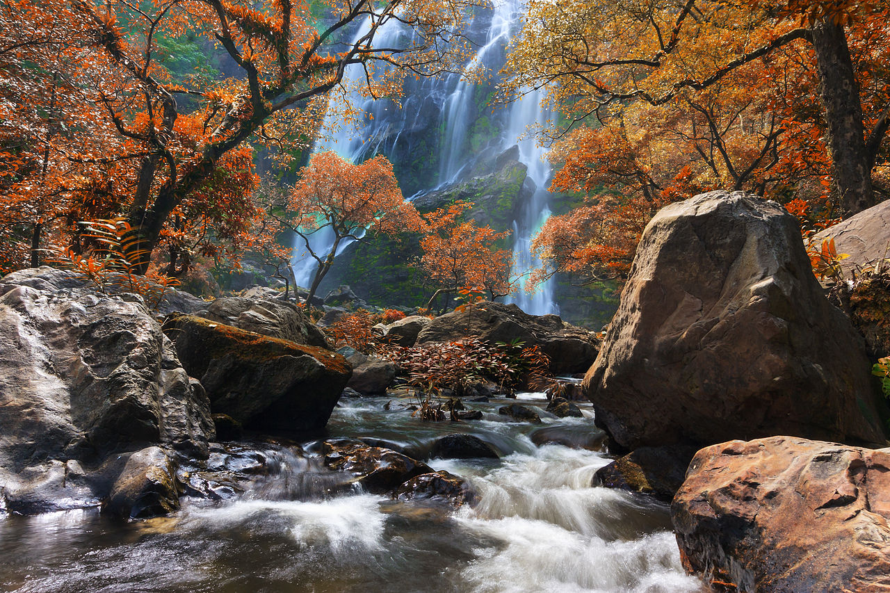 "Klonglan waterfall 03" by Khunkay, under CC-BY-SA-3.0