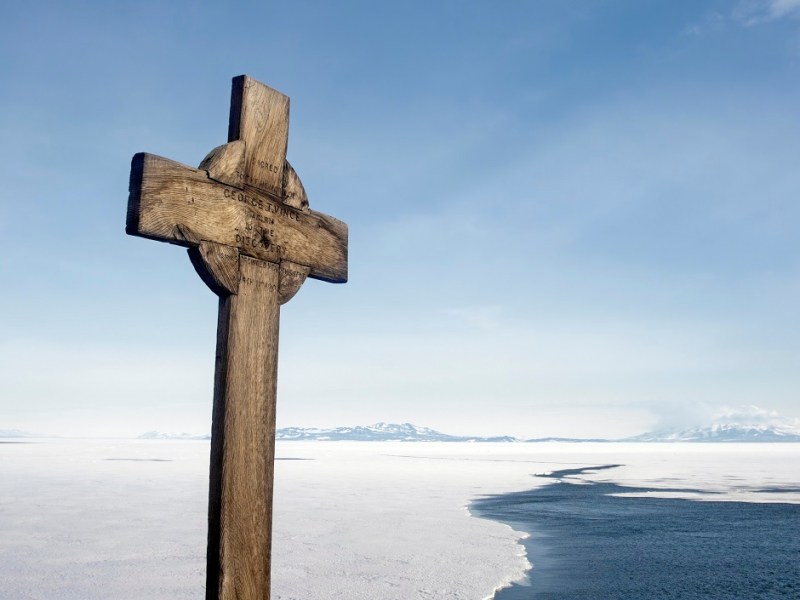 George Vince's Cross